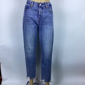 Levi’s Wedgie Icon High Rise Jeans Raw Hem Button Fly 29